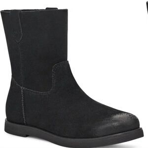 Ugg Josefene Short Boot- Black